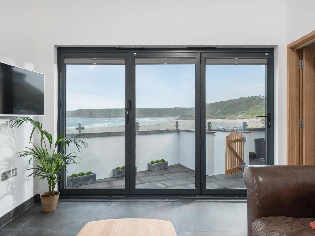 The Old Beach Store Sennen Cove Extérieur photo